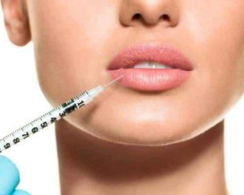 هشدار درباره مصرف ژل‌ها و محلول‌های تزریقی زیبایی: از محصولات تقلبی دوری کنید