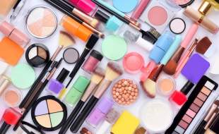 ممنوعیت واردات لوازم آرایشی به کشور